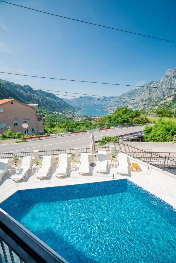 Ferienwohnung Boka Bay 2 Kotor Exterior foto