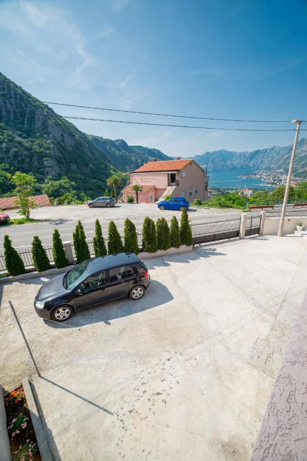 Ferienwohnung Boka Bay 2 Kotor Exterior foto